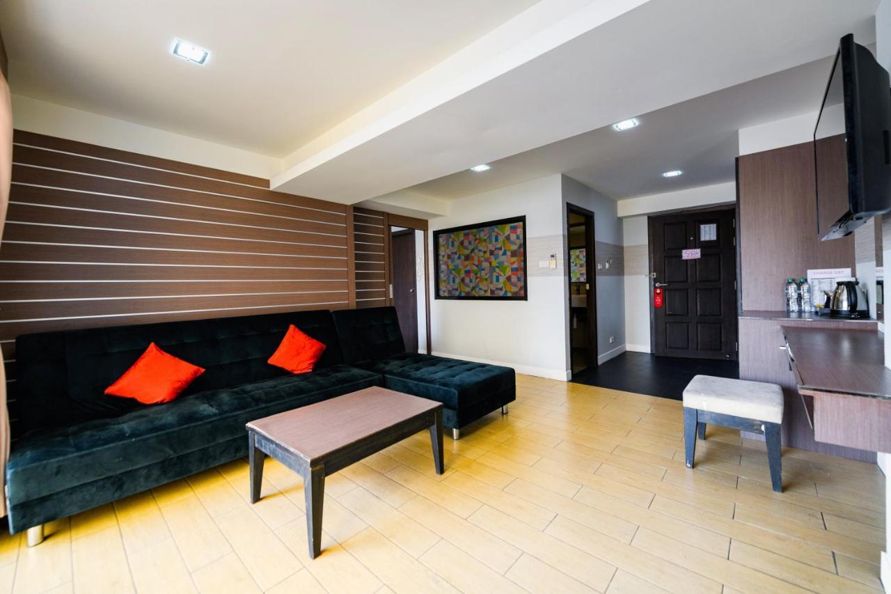 Scandia Beach Hotel Jomtien Beach Exteriör bild