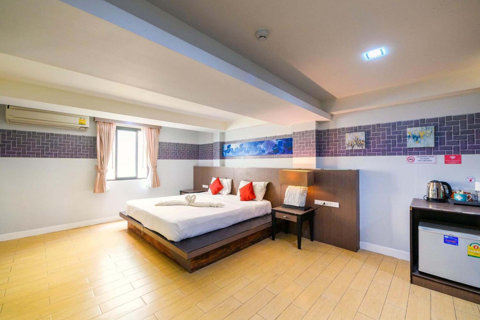 Scandia Beach Hotel Jomtien Beach Rum bild